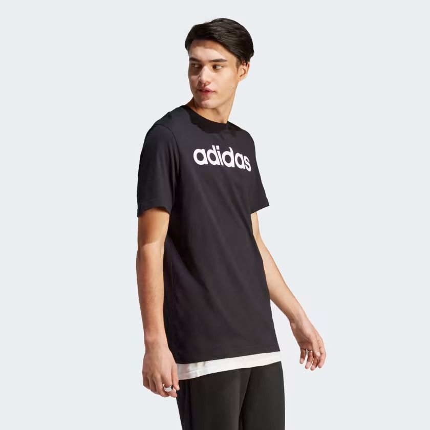 T-shirt_Essentials_Single_Jersey_Linear_Embroidered_Logo_Nero_IC9274_25_model_4_11zon.jpg