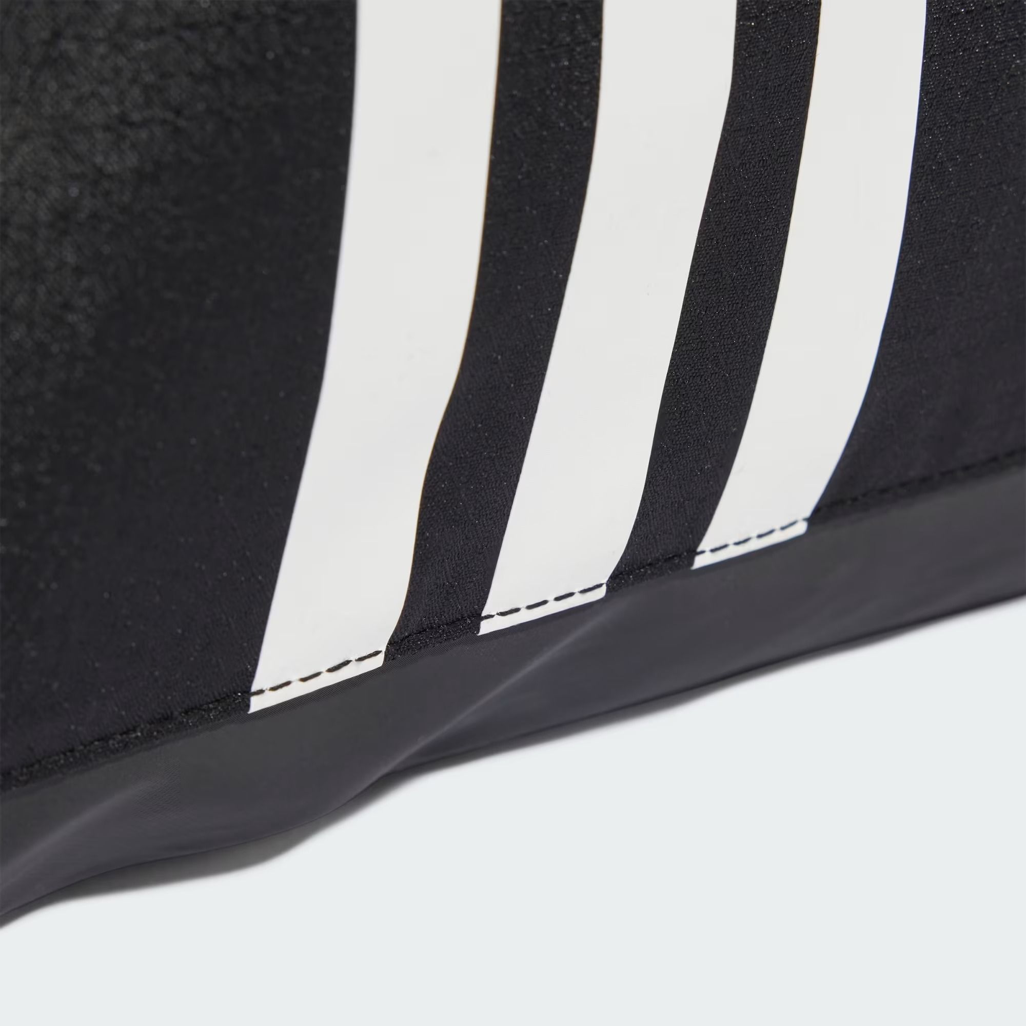 Sacca_da_palestra_Nero_JE3217_41_detail_hover_11zon.jpg Sacca_da_palestra_Nero_JE3217_41_detail_hover_11zon.jpg